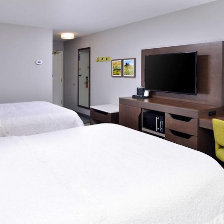 Hampton Inn Laporte La Porte Buitenkant foto